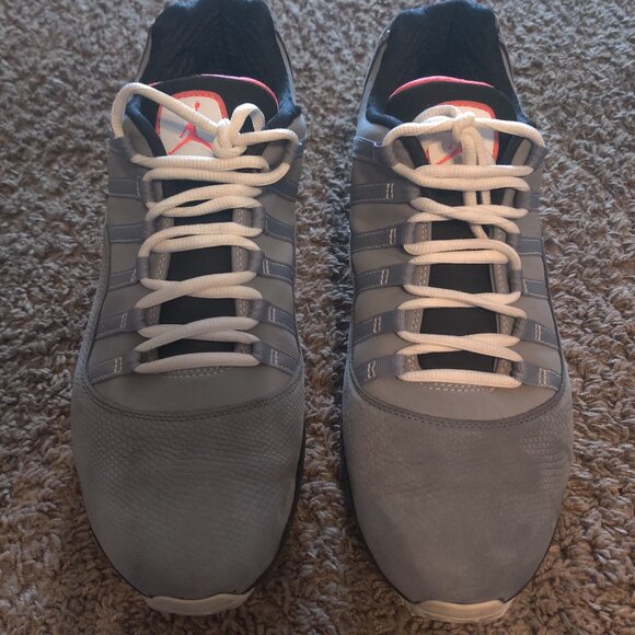 Gray Jordan CMFT Viz Air 11 "Stealth Pack - Infrared" 467792-005 - Picture 3 of 5